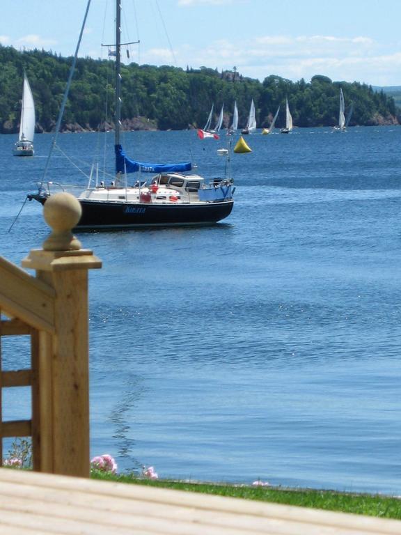 Dunlop Inn Baddeck Inlet Extérieur photo